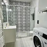 Daire Easy Rent- Nice, Centrum, 24h Check-in